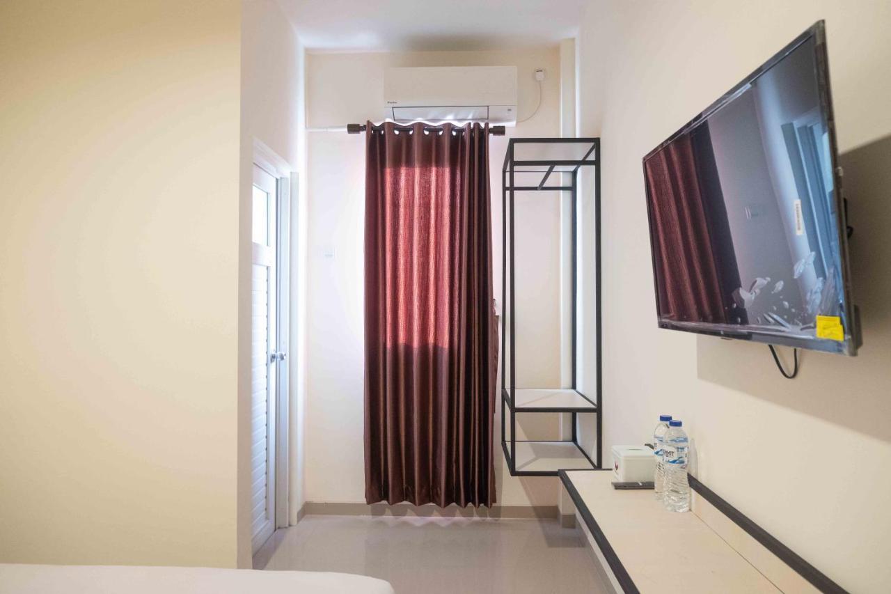 Reddoorz Near Rita Supermall Purwokerto 2 Ngoại thất bức ảnh