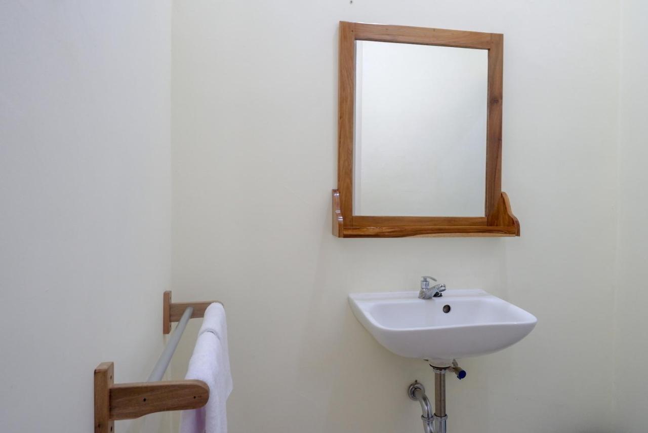 Reddoorz Near Rita Supermall Purwokerto 2 Ngoại thất bức ảnh