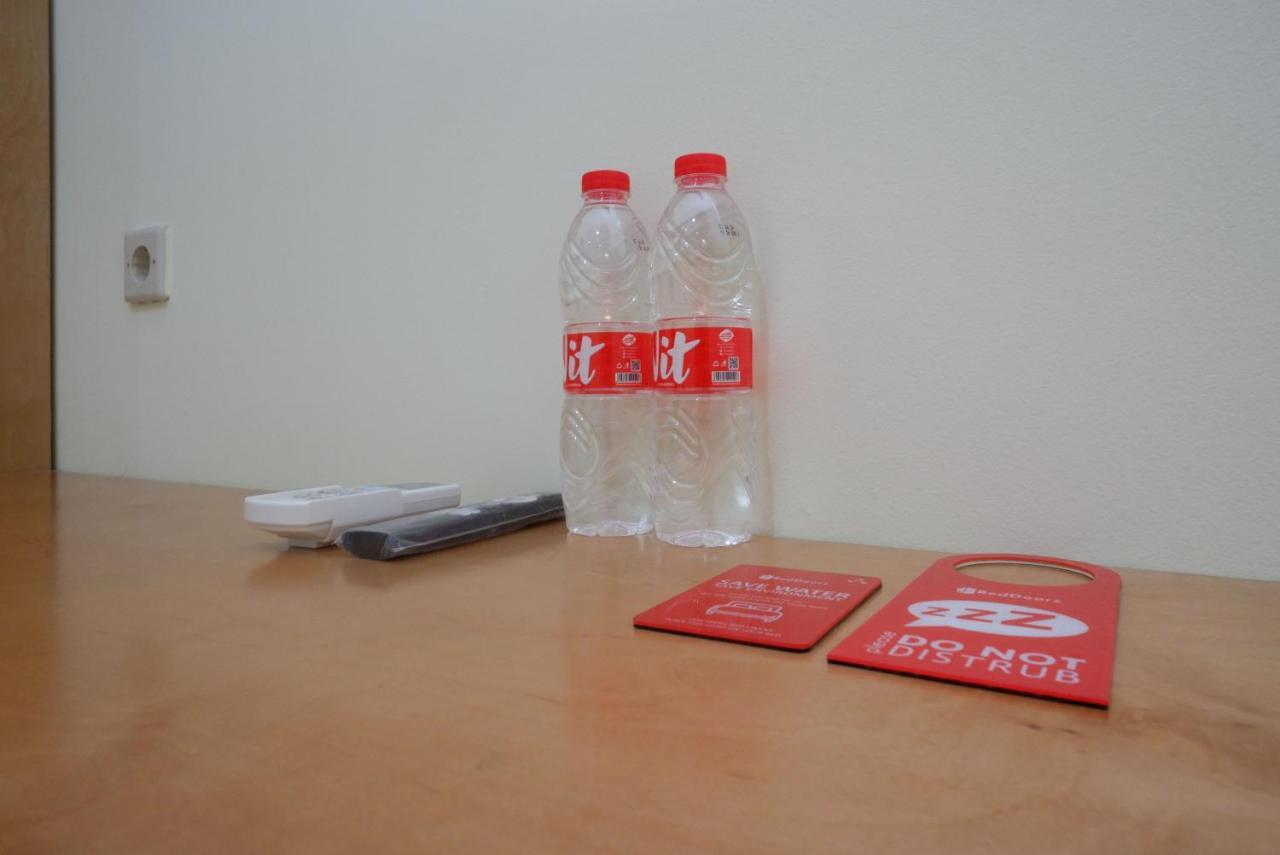 Reddoorz Near Rita Supermall Purwokerto 2 Ngoại thất bức ảnh