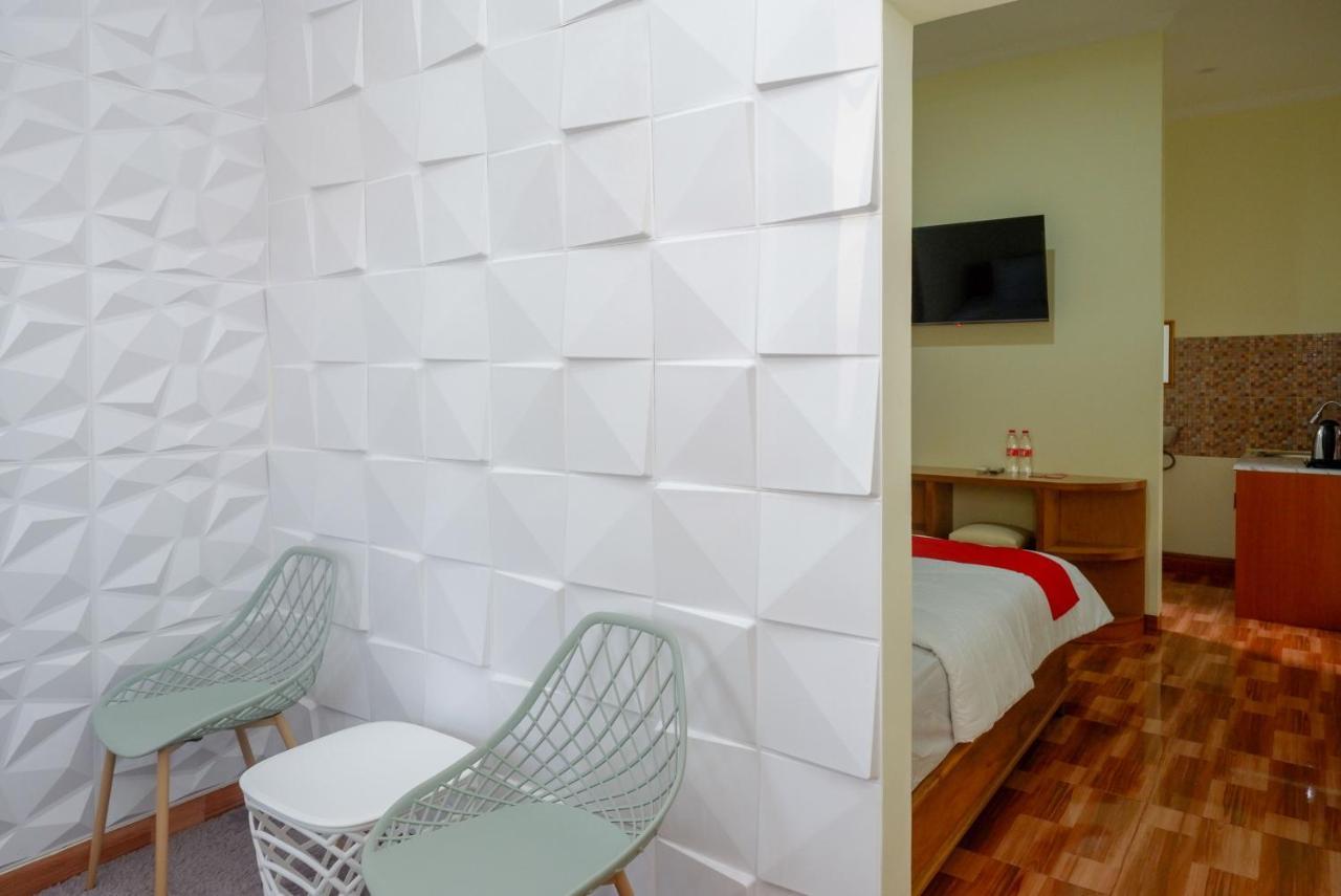 Reddoorz Near Rita Supermall Purwokerto 2 Ngoại thất bức ảnh